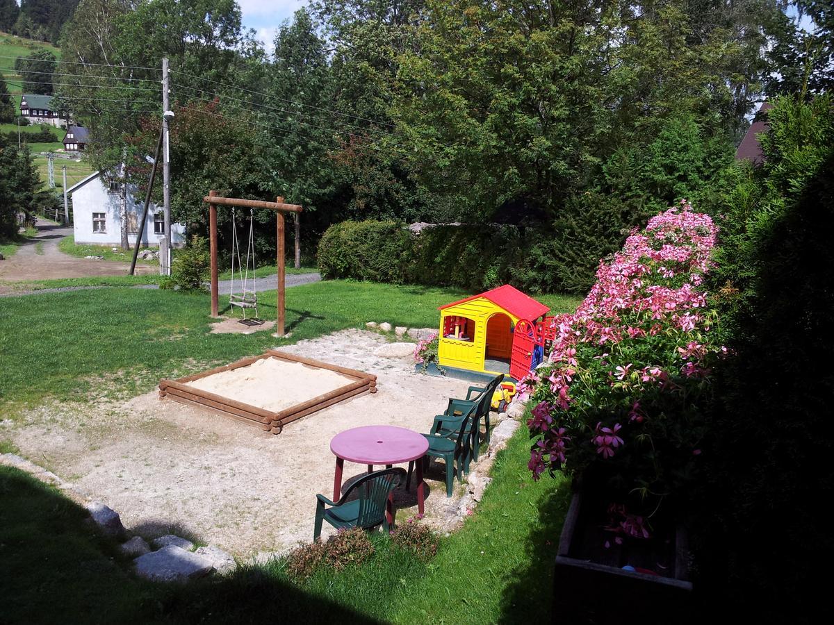 Hacienda Cert Kořenov Εξωτερικό φωτογραφία