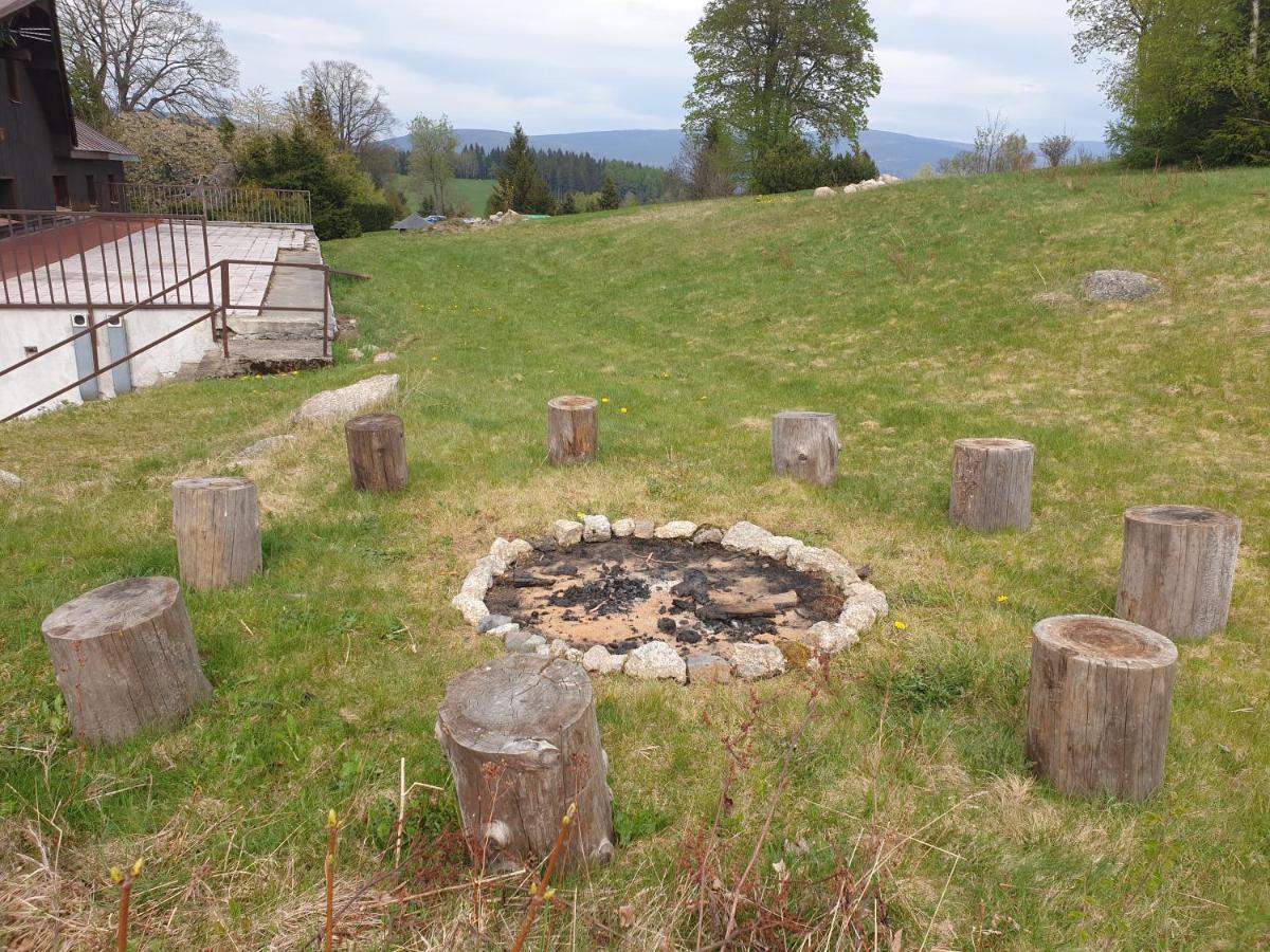 Hacienda Cert Kořenov Εξωτερικό φωτογραφία